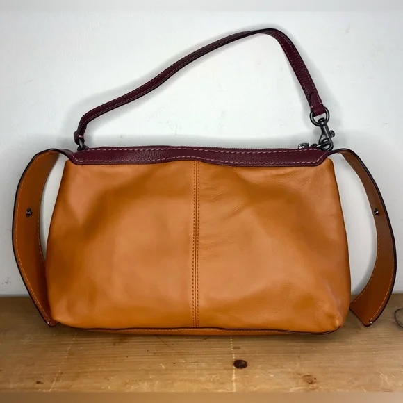 Coach 1941 Bandit Hobo 39 Washed Red - Picture 11 of 12